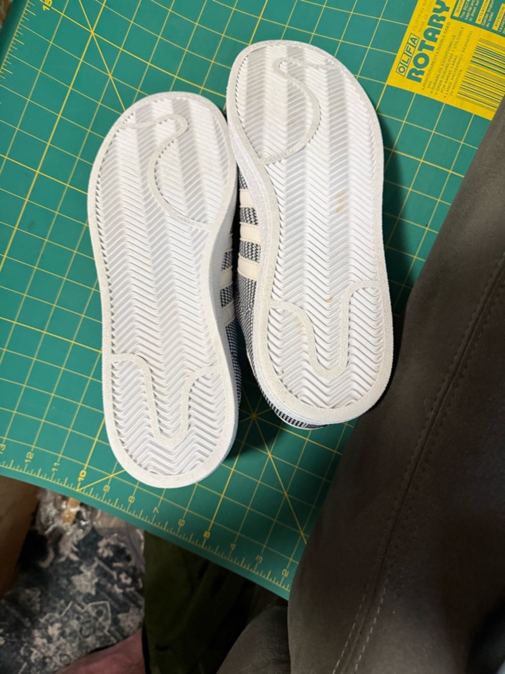Size 11.5 - Adidas Campus Mesh F37667 From 2016 Black and White - Picture 5 of 6